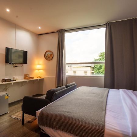 Tim Mansion Hotell Bangkok Eksteriør bilde